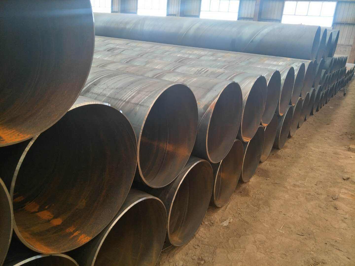 國內(nèi)大口徑螺旋鋼管市場持續(xù)“無底線”、“無節(jié)操”地走低后